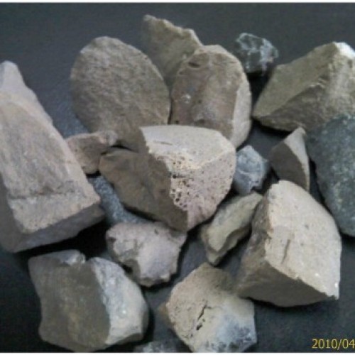 Pre-melting calcium aluminate